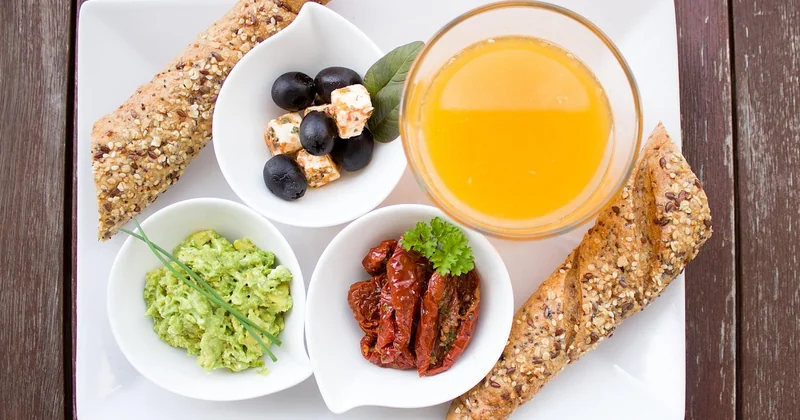 Variantes : sans tomate, sans mayonnaise, version Cyril Lignac